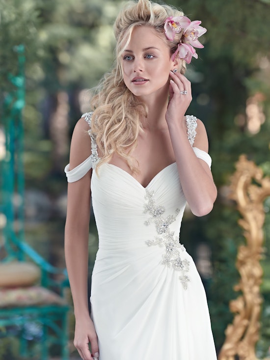 Maggie Sottero Wedding Dress Saxton 6MW241 front