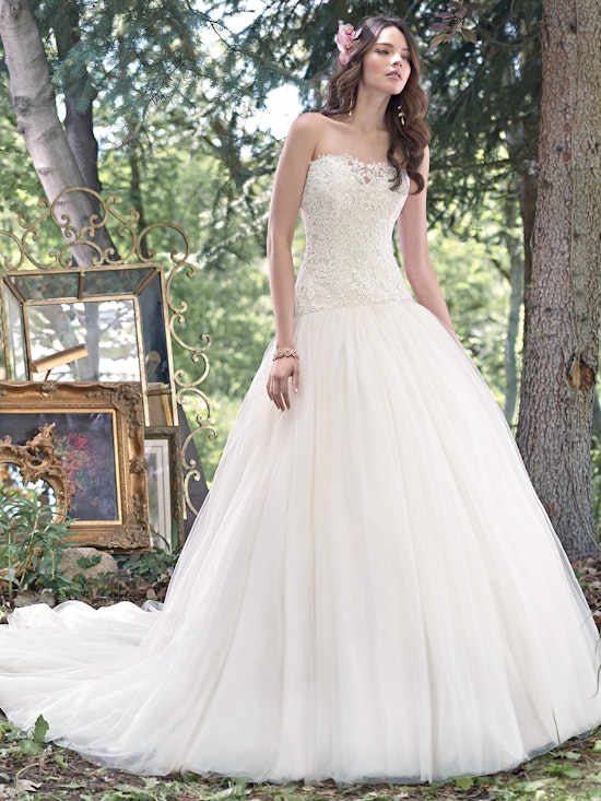 Maggie Sottero Wedding Dress Becca 6MZ252 front