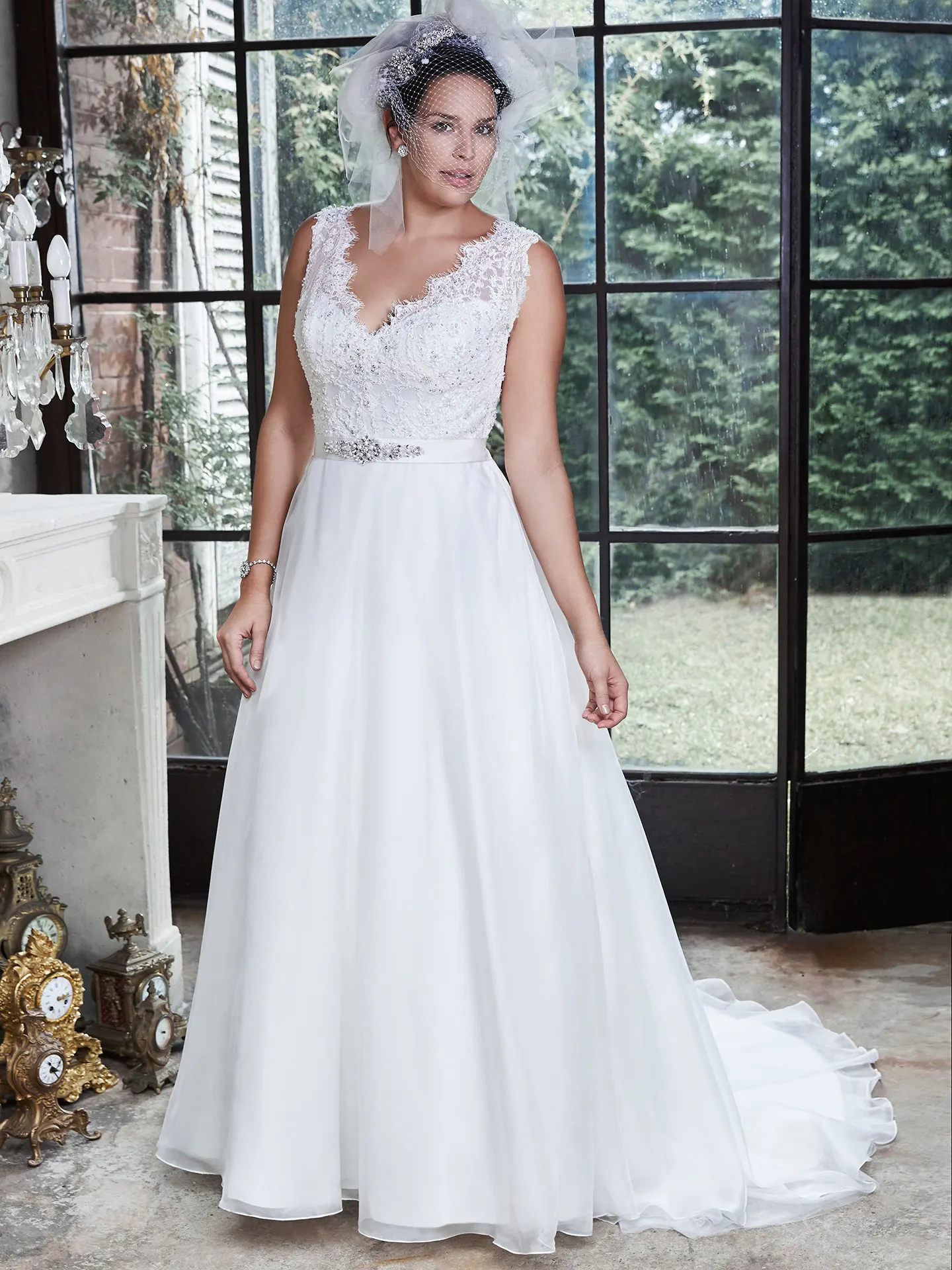 Maggie Sottero Wedding Dress Debra 4MS042 alt2