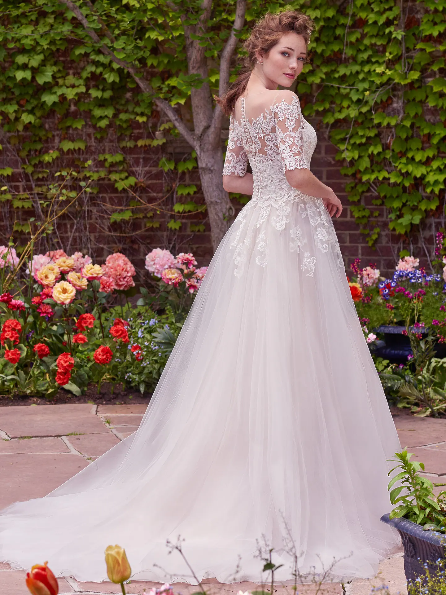 Rebecca Ingram Wedding Dress Yvonne 7RW344
