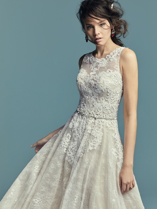 Annabella (Curve) (CRV-8MC650) lace Wedding Dress by Maggie Sottero