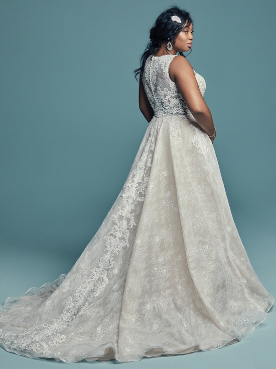 Annabella (Curve) (CRV-8MC650) lace Wedding Dress by Maggie Sottero