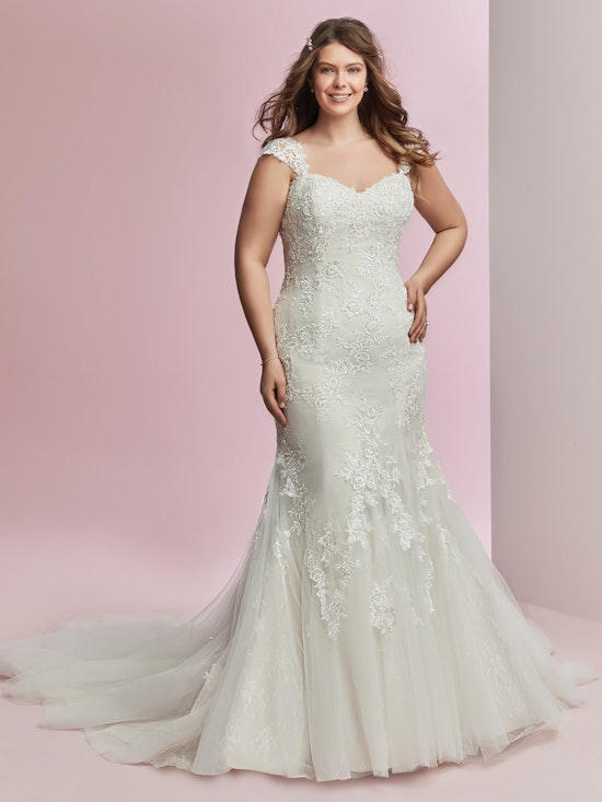 Amber (Curve) (CRV-8RN726ZU) ace Wedding Dress by Rebecca Ingram