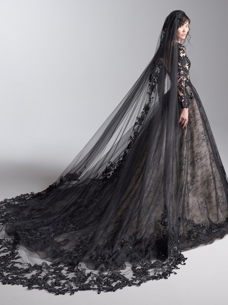 Sottero and Midgley Veil Zander Black