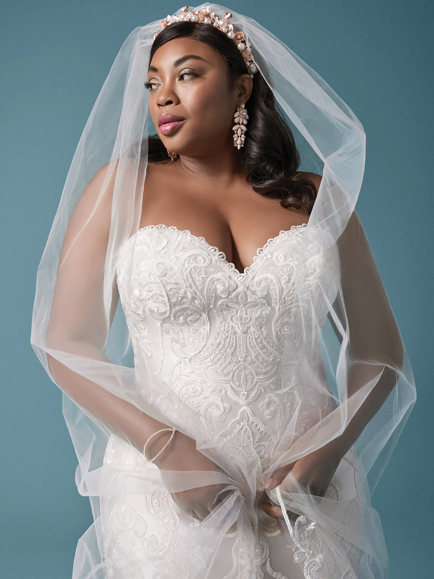 Maggie Sottero Milena 20MT614LU Curve-Alt1