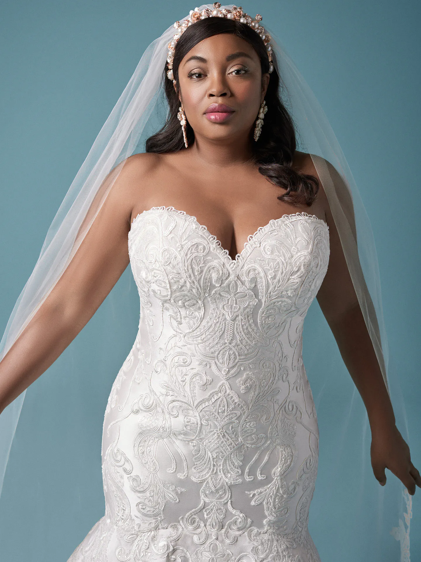 Maggie Sottero Milena 20MT614LU Curve-Alt2