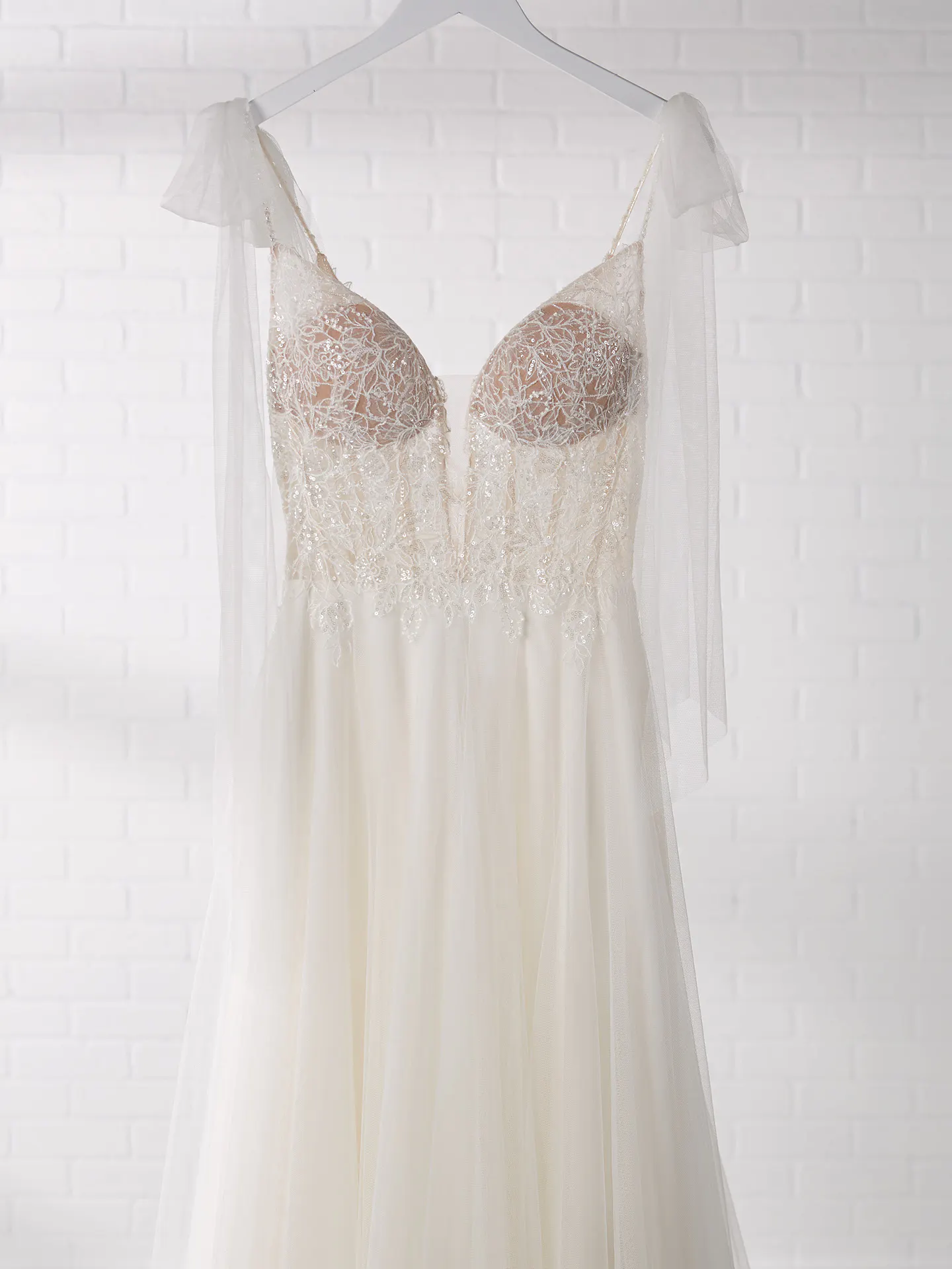 Rebecca Ingram Wedding Dress Greta 20RC231 Color1